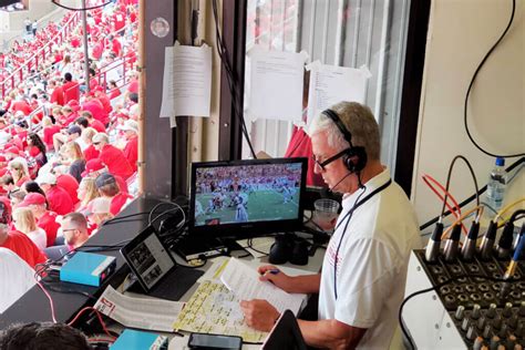 college football radio broadcasts